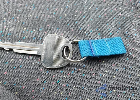 2001 Hyundai Accent Gl z USA, uszkodzony, nr VIN KMHCG45C01U250671